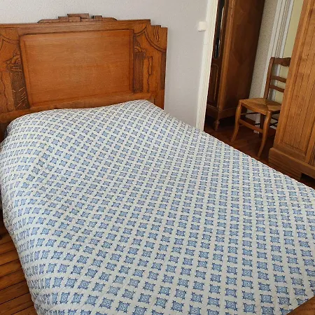 Chez Monique * Longueval