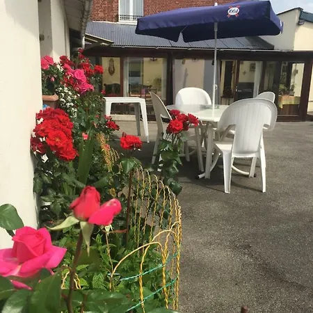 Chez Monique Bed & Breakfast Longueval