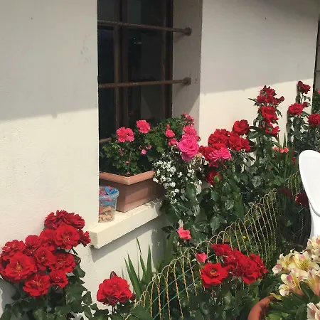 Chez Monique Bed & Breakfast Longueval