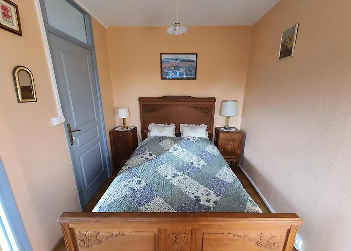 Chez Monique Bed & Breakfast Longueval